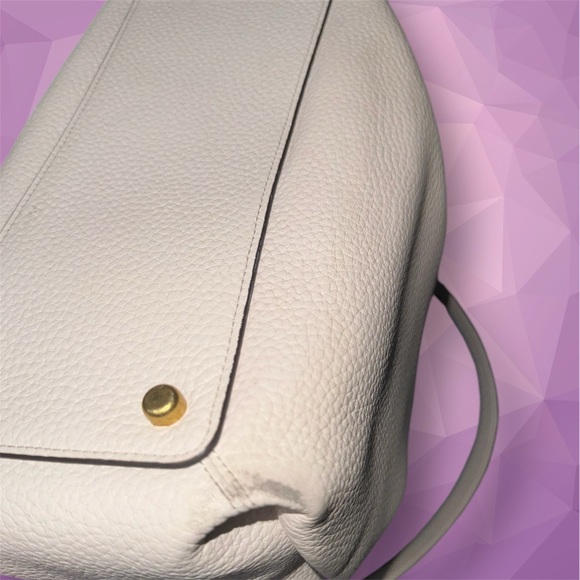 COACH Shay Shoulder Bag color chalk - Picture 8 of 16